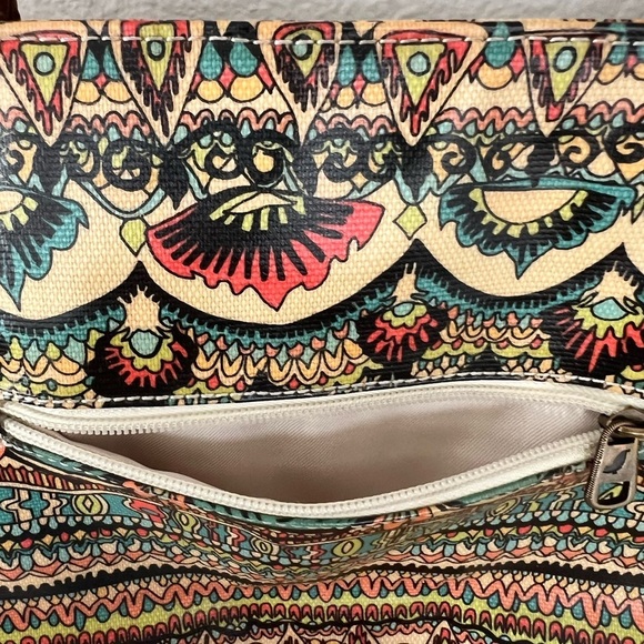 Sakroots Colorful Boho Artists Circle Metro Coated Canvas Tote - Picture 6 of 13